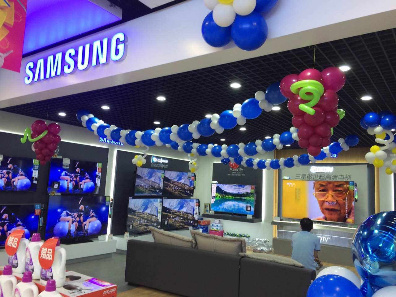 品鑒會(huì)活動(dòng)現(xiàn)場(chǎng)照片